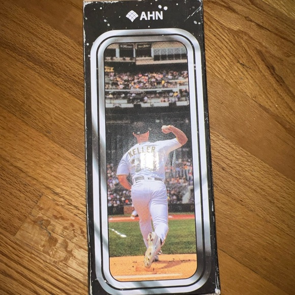 Pittsburgh Pirates Mitch Keller - Picture 1 of 8